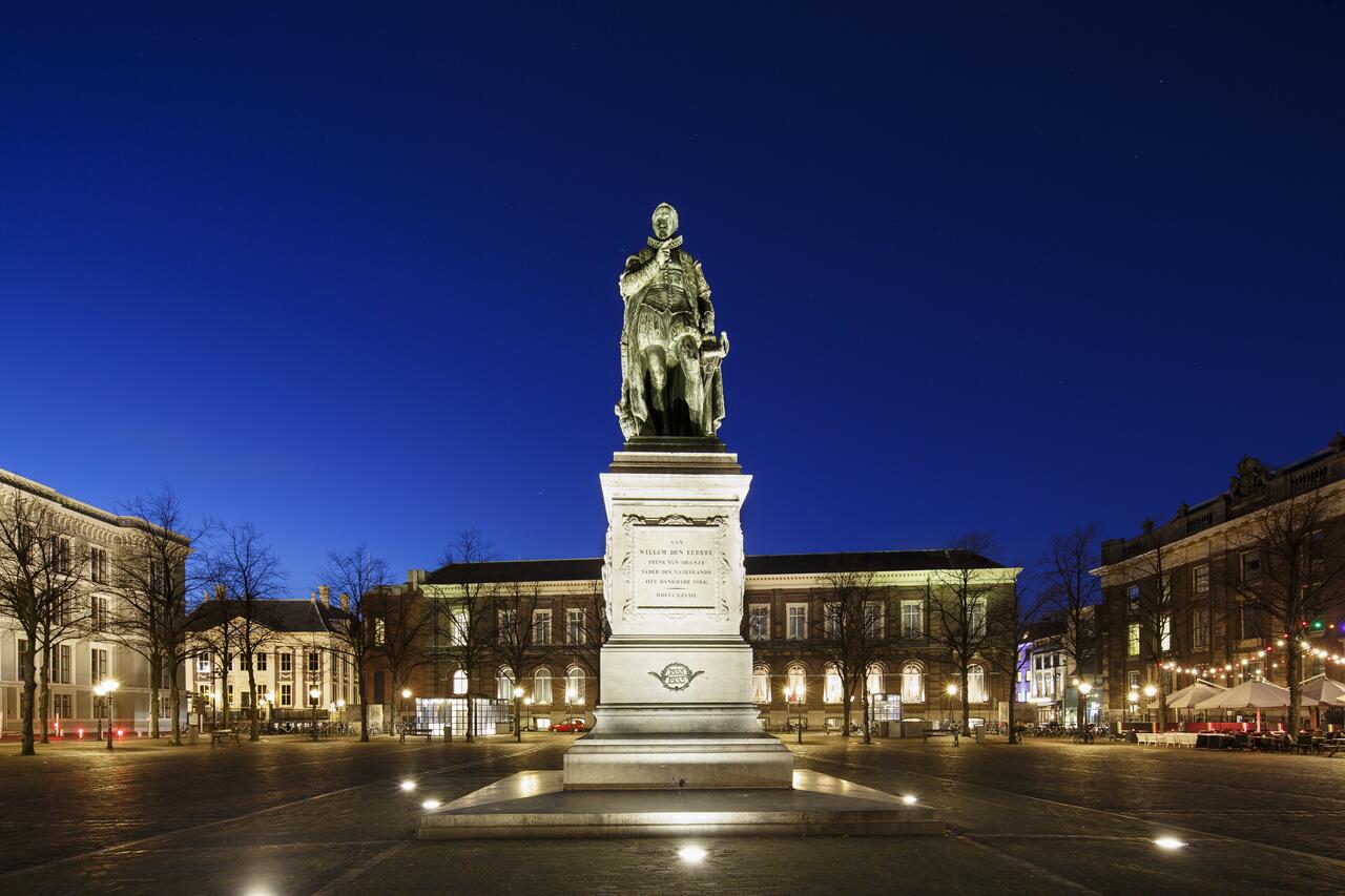 holiday-inn-express-the-hague-parliament thumbnail