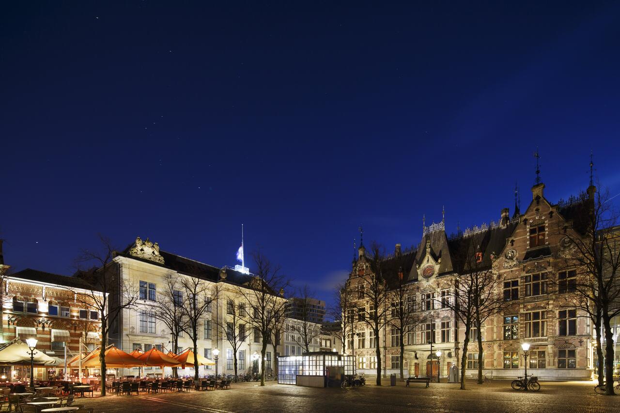 holiday-inn-express-the-hague-parliament thumbnail