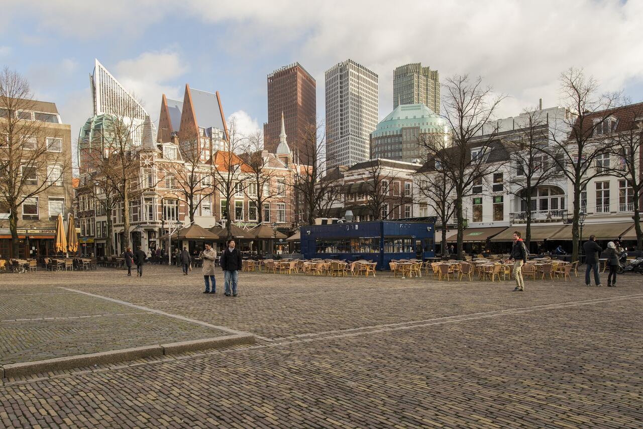 holiday-inn-express-the-hague-parliament thumbnail