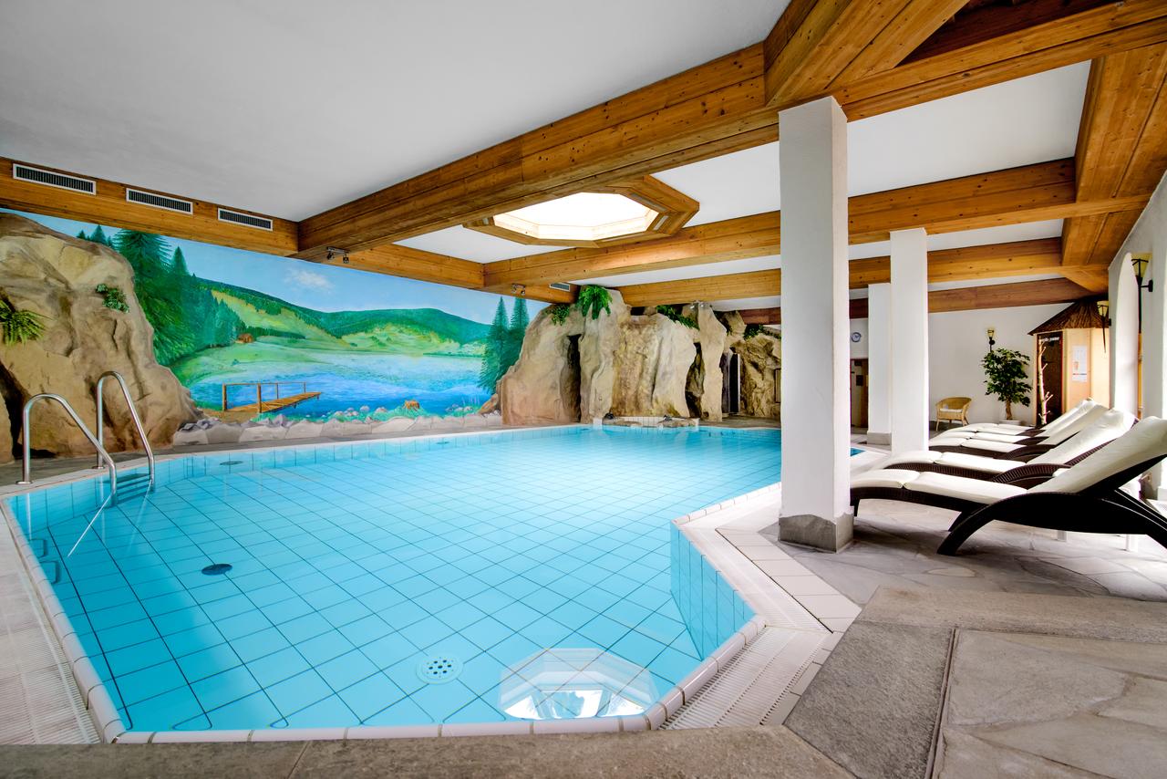 holzschuhs-schwarzwaldhotel thumbnail