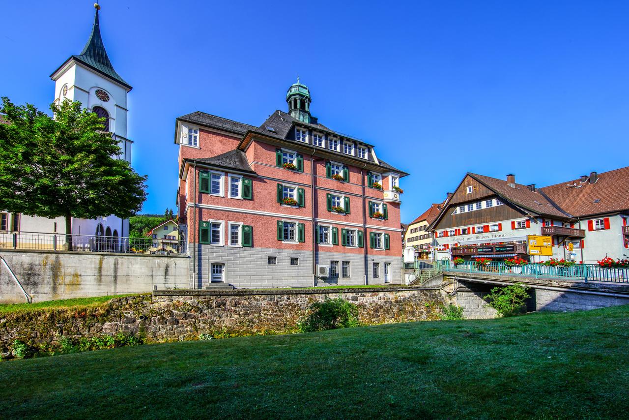 hotel-restaurant-schworer thumbnail