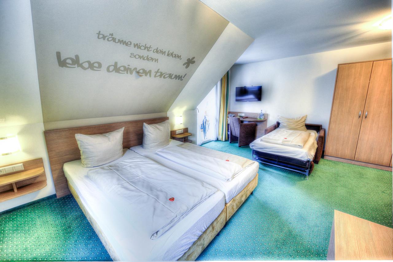 hotel-restaurant-schworer thumbnail