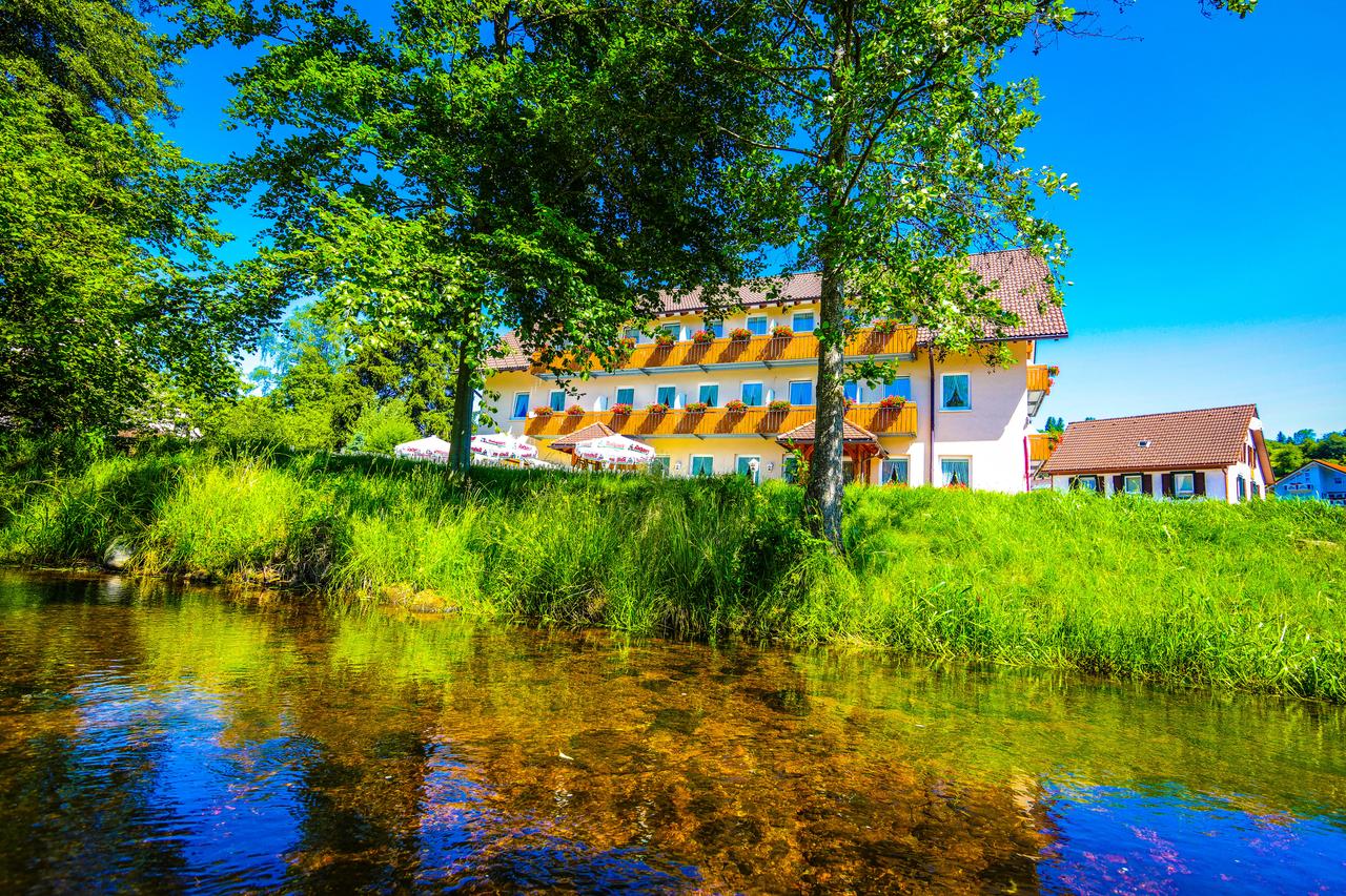 hotel-restaurant-schworer thumbnail