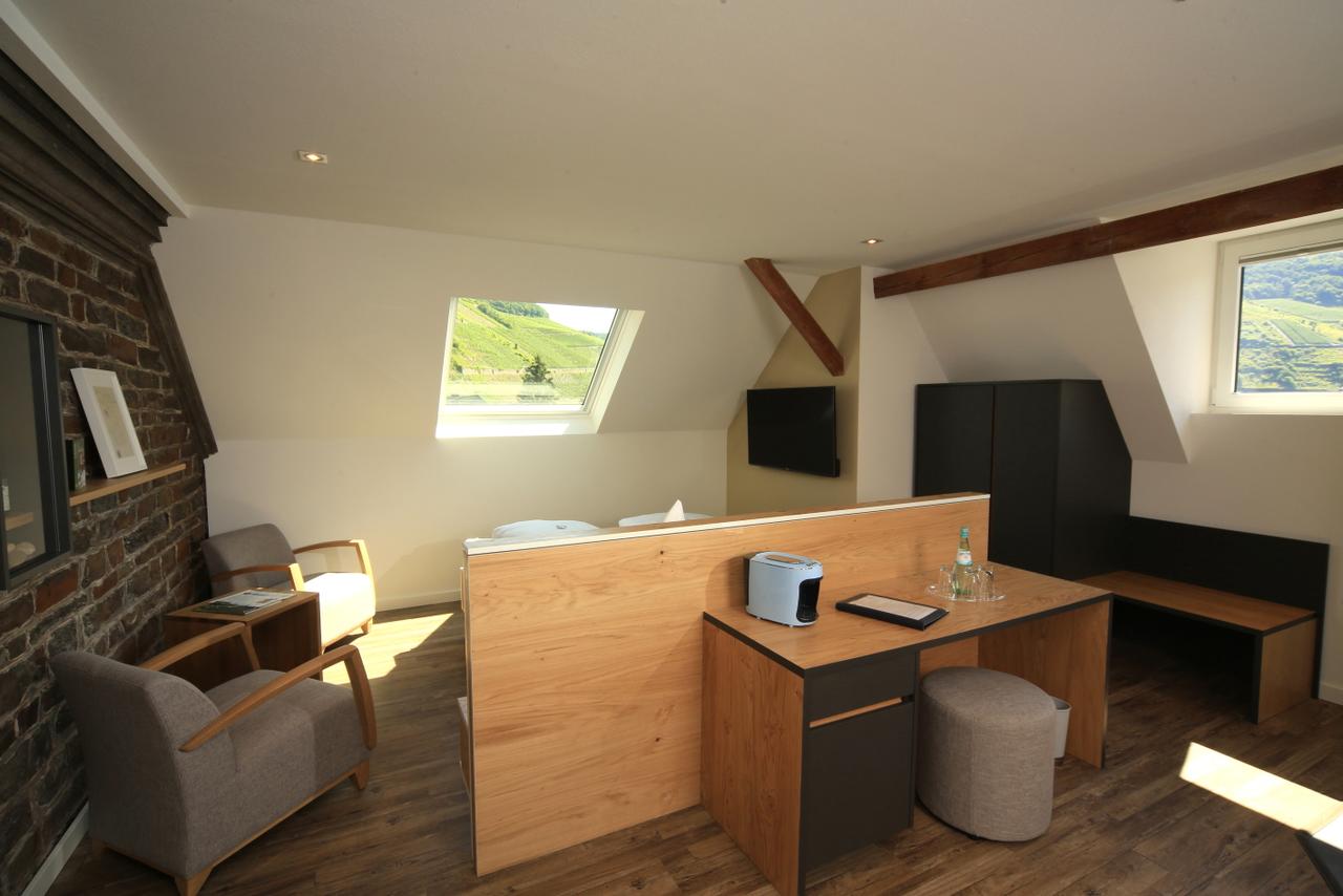 hotel-weinhaus-halfenstube thumbnail