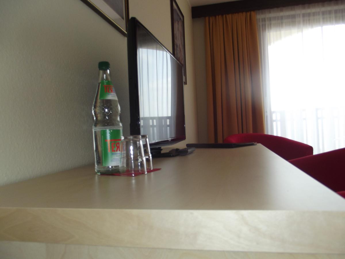 hotel-zum-weissen-lamm thumbnail