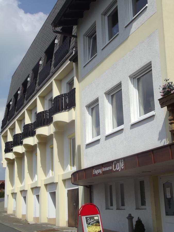 hotel-zum-weissen-lamm thumbnail