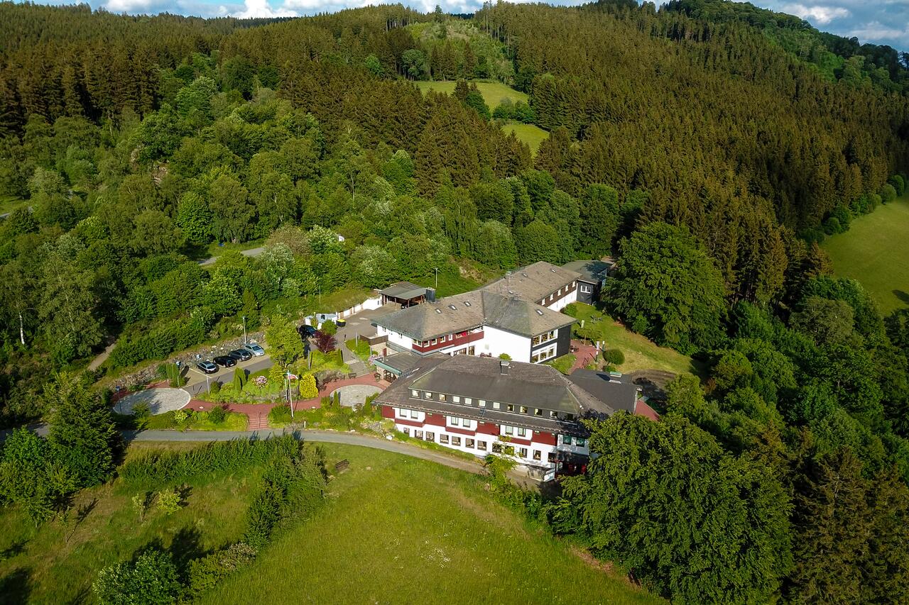 panorama-hotel-winterberg thumbnail