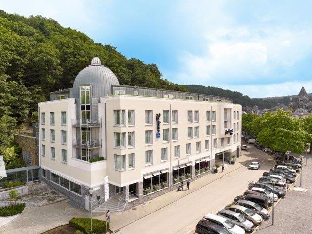 radisson-blu-palace-hotel-spa thumbnail